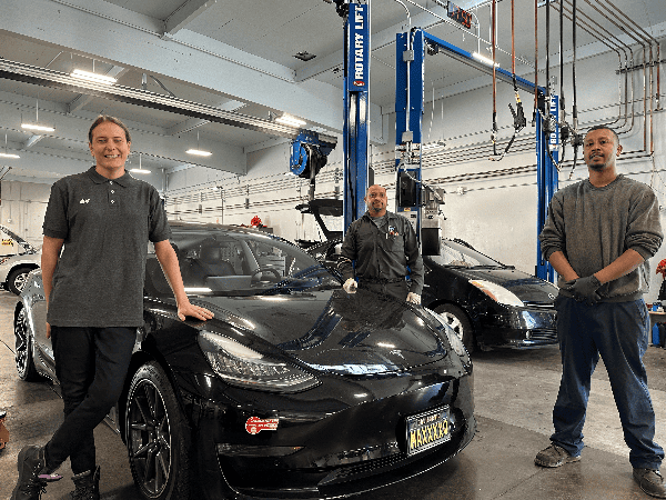 Earthling Auto Tesla Technicians